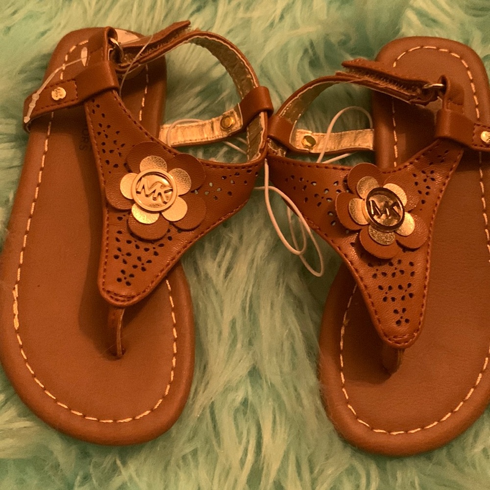 Kids slippers
